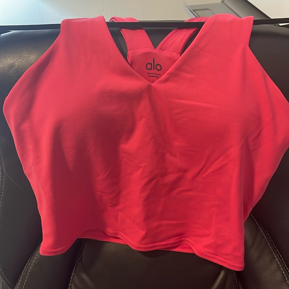 Brand new never worn alo summer crush tank